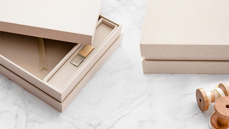 Artisan Lift Handmade Box for Wedding Photo Album